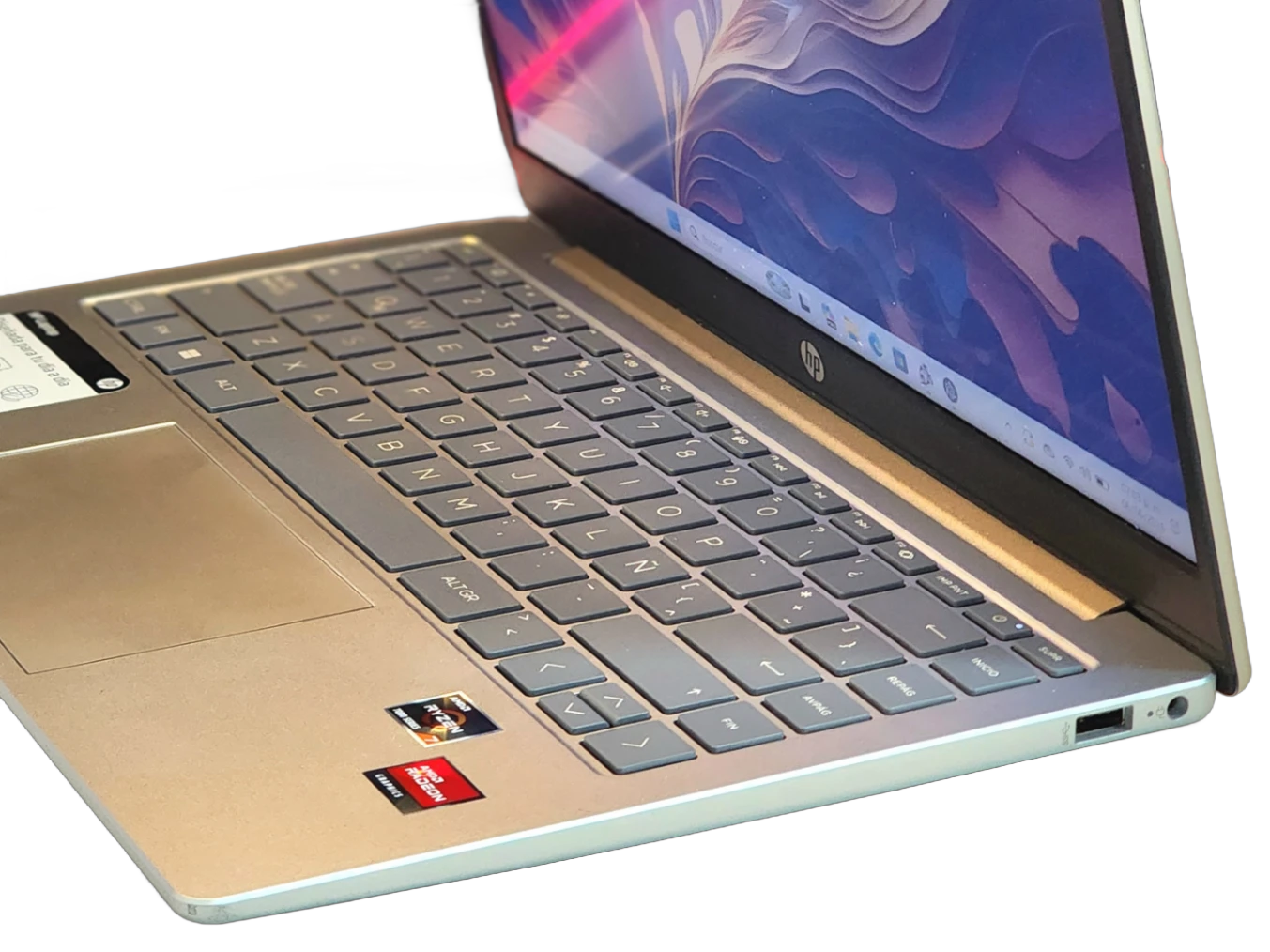 HP 14-em0xxx AMD Ryzen 7 Reacondicionado
