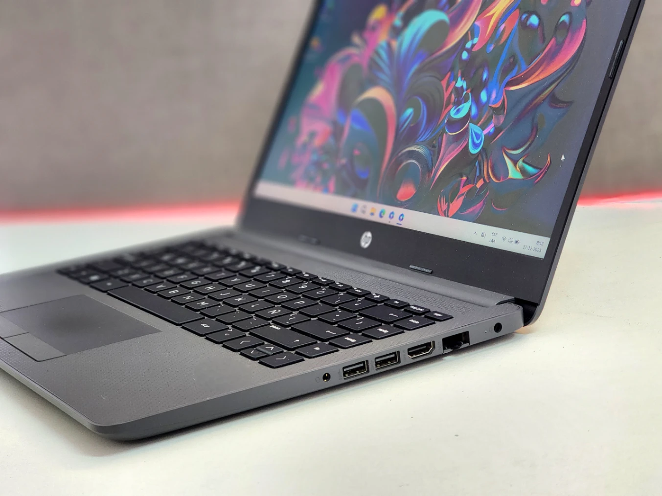 HP 240 G8 Intel Core i3 Reacondicionado
