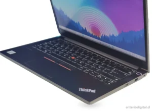 LENOVO THINKPAD E14 GEN 1 i7 16GB RAM 250GB SSD Reacondicionado - Vista Adicional